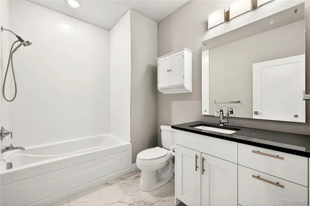 6618 E Lowry Boulevard Denver CO 80230