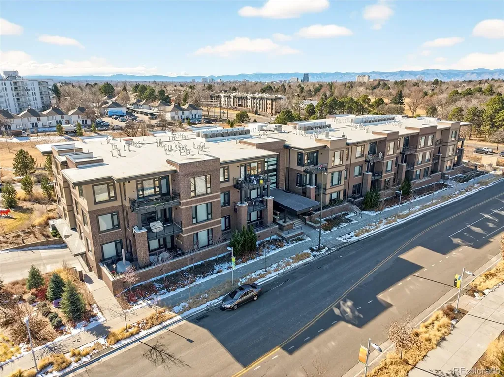 6618 E Lowry Boulevard Denver CO 80230