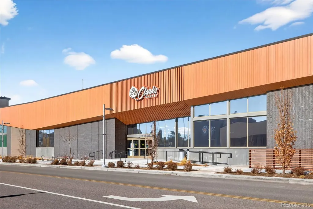 6618 E Lowry Boulevard Denver CO 80230