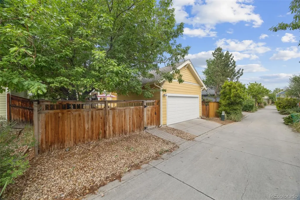 2826 Willow Street Denver CO 80238