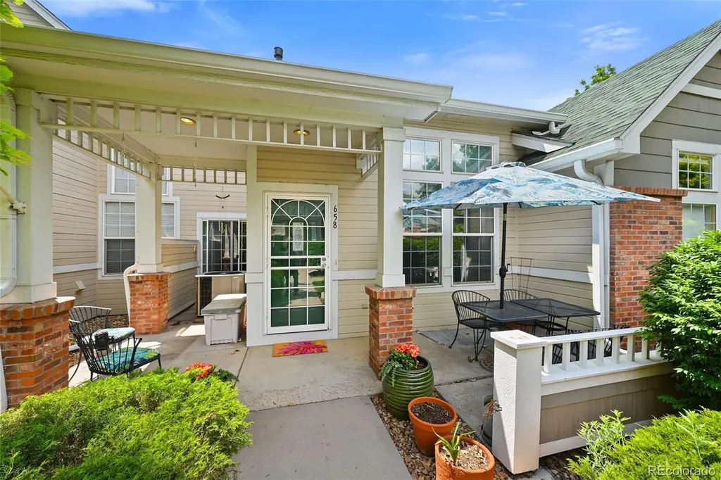 658 S Yarrow Street Lakewood CO 80226