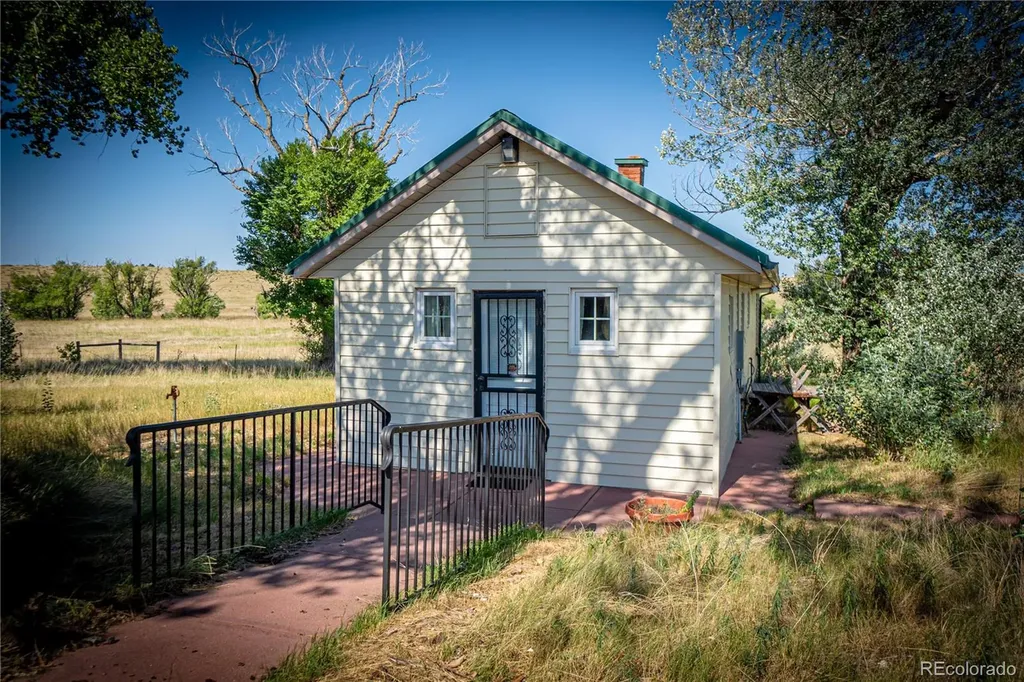 178 County Road Parker CO 80138