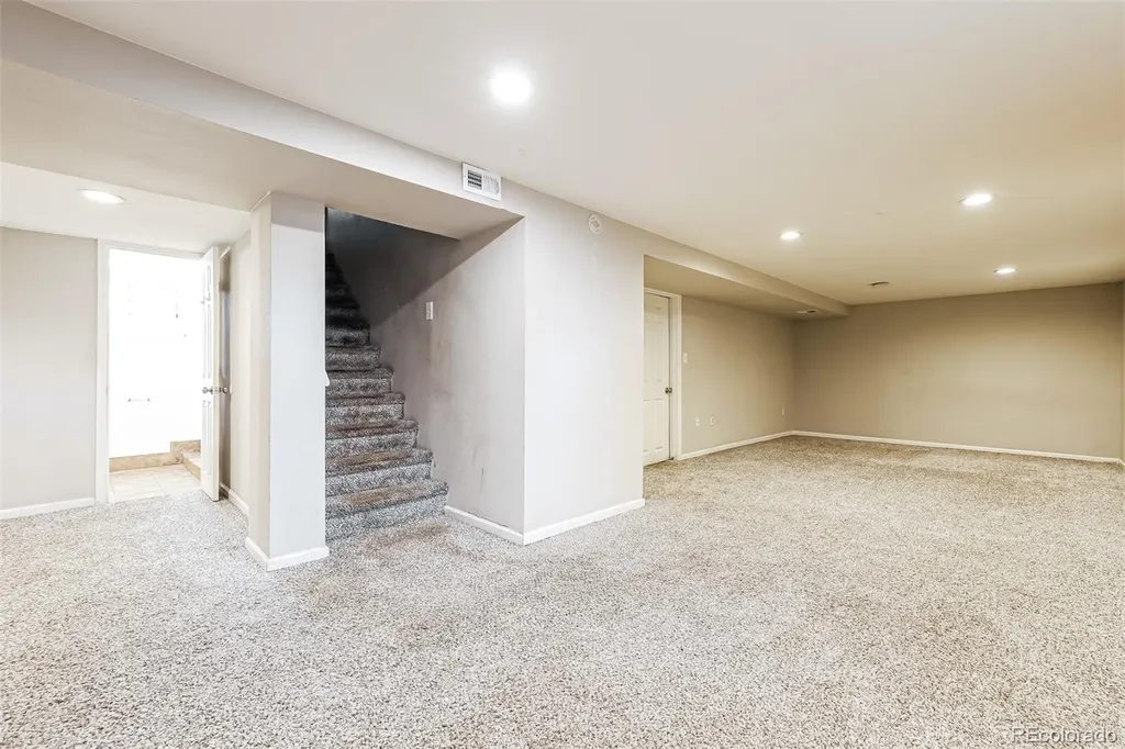 432 S Potomac Circle Aurora CO 80012