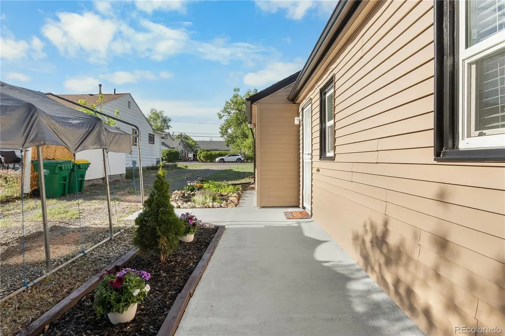 4122 W 76th Avenue Westminster CO 80030