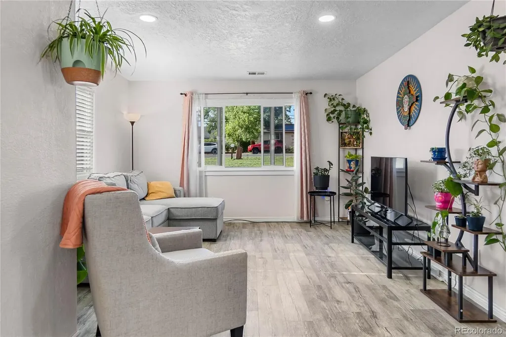 4122 W 76th Avenue Westminster CO 80030
