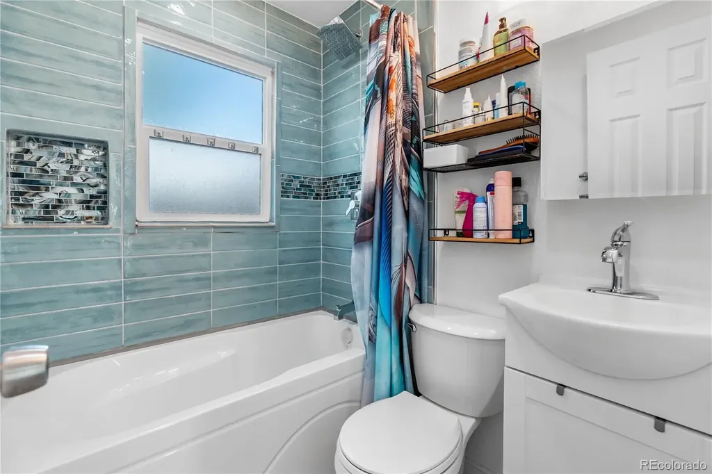 4122 W 76th Avenue Westminster CO 80030