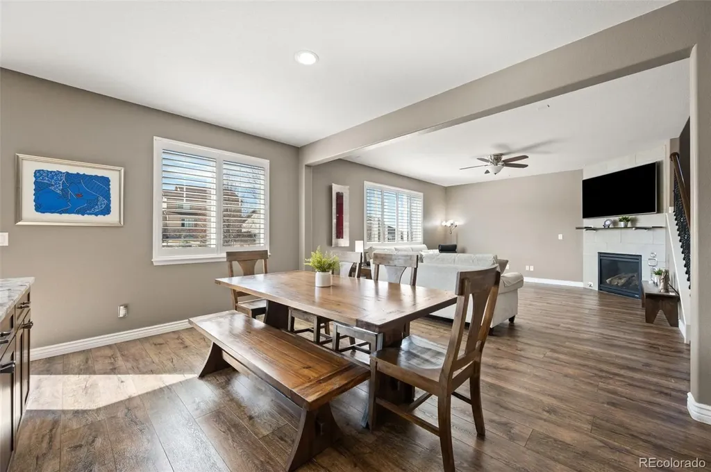 25084 E Pinewood Place Aurora CO 80016