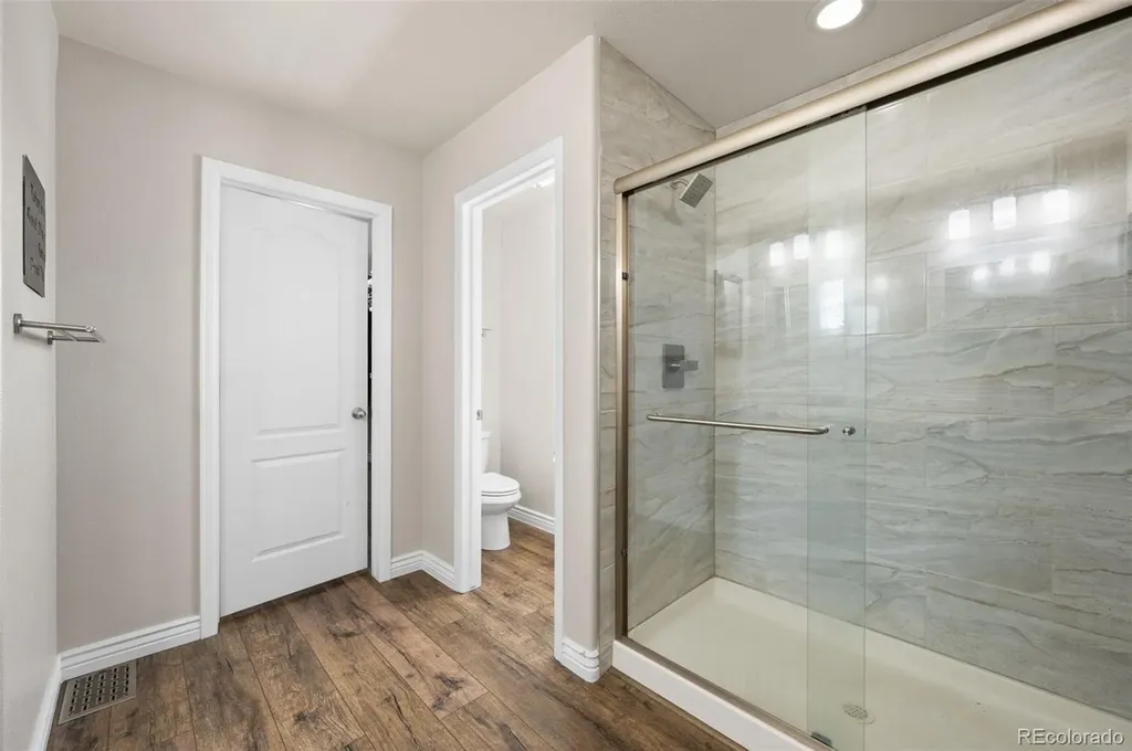 25084 E Pinewood Place Aurora CO 80016