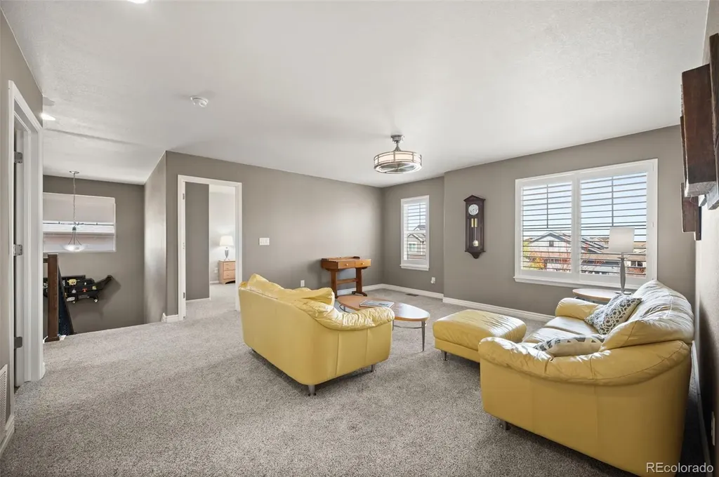 25084 E Pinewood Place Aurora CO 80016