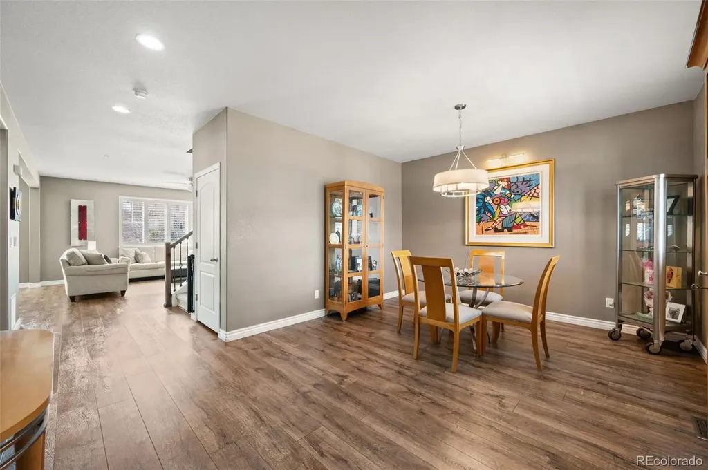 25084 E Pinewood Place Aurora CO 80016