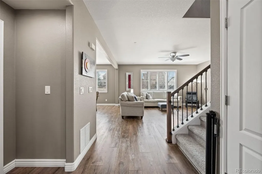 25084 E Pinewood Place Aurora CO 80016