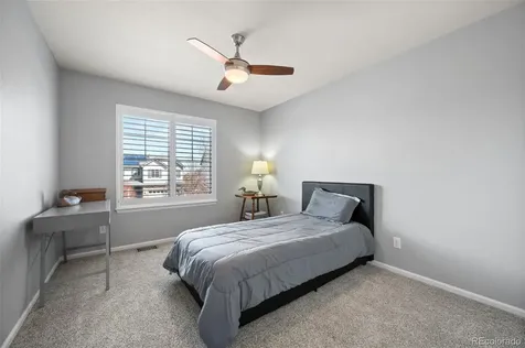 25084 E Pinewood Place Aurora CO 80016