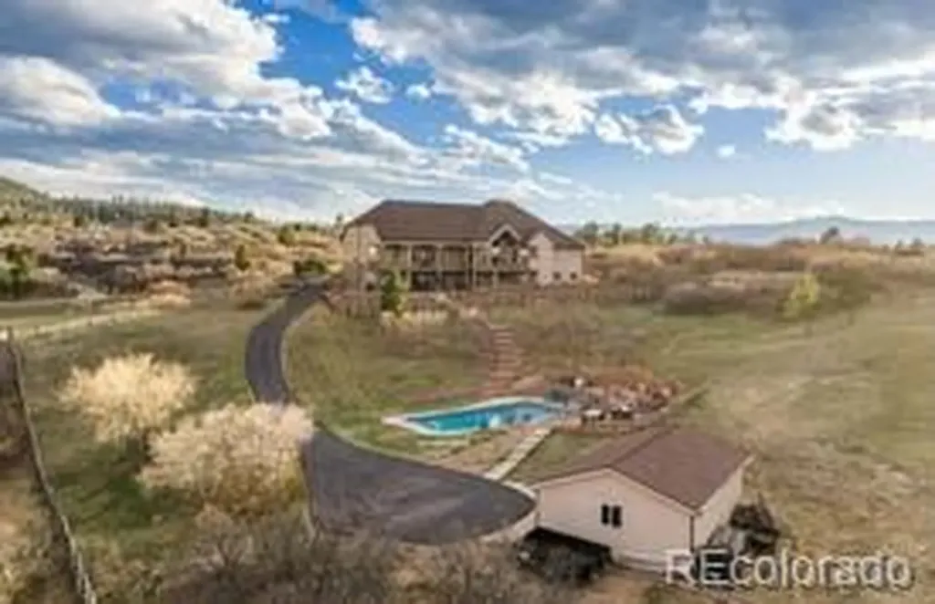 2915 Hiwall Court Castle Rock CO 80109