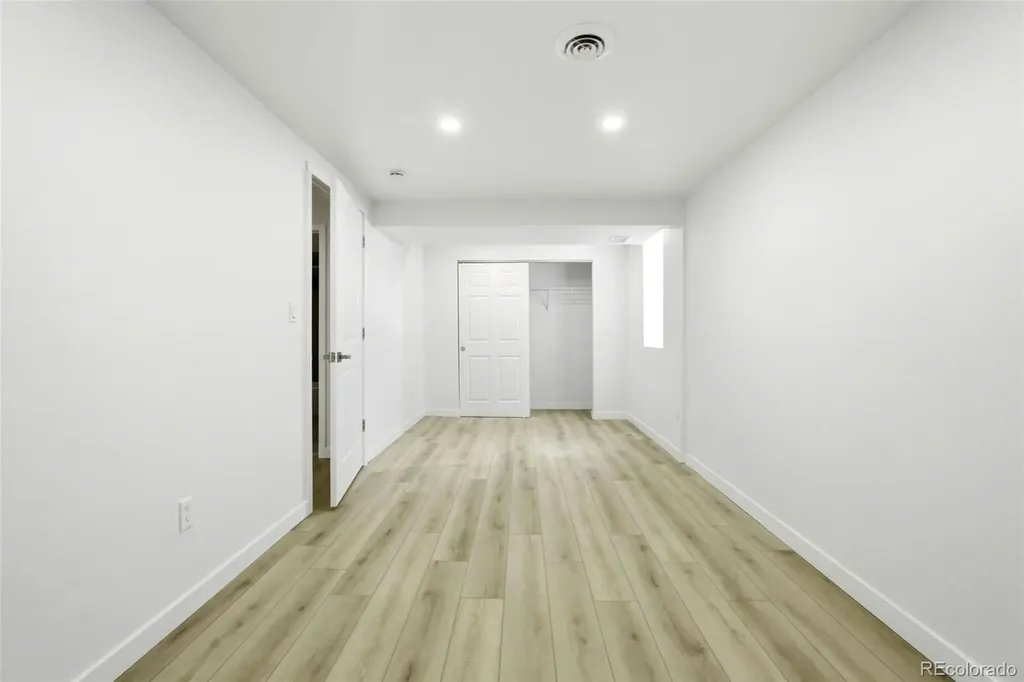 6752 S Dahlia Court Centennial CO 80122