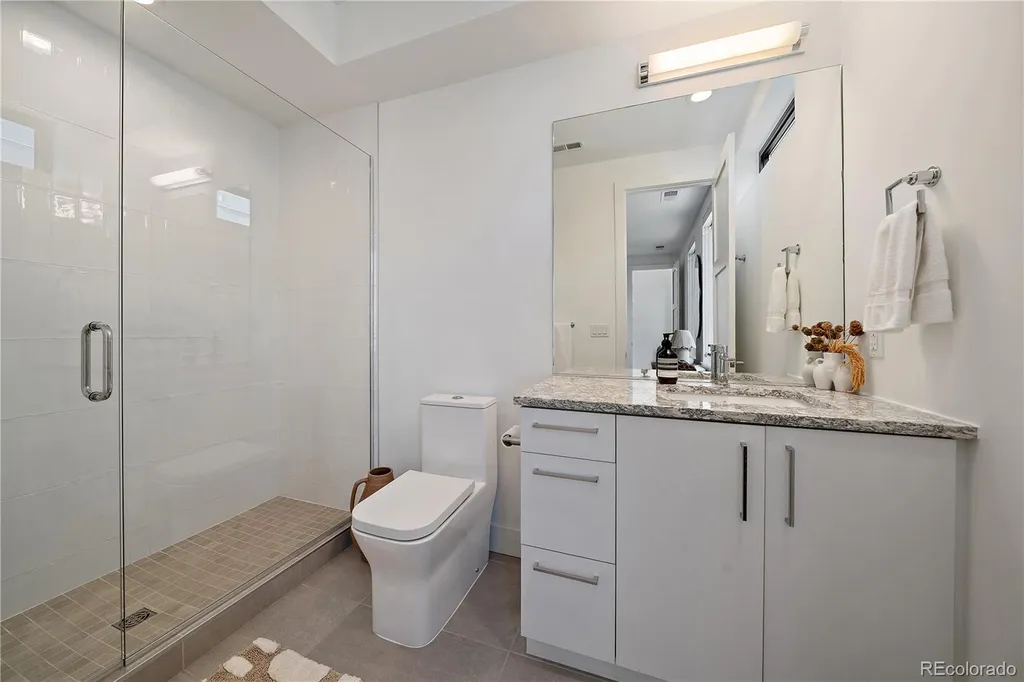 818 Ash Street Denver CO 80220