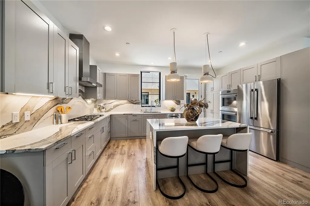 818 Ash Street Denver CO 80220