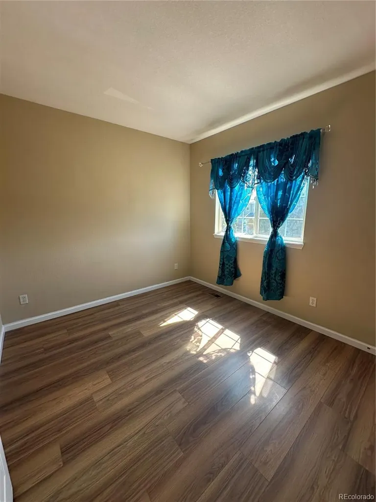 289 Holden Lane Johnstown CO 80534