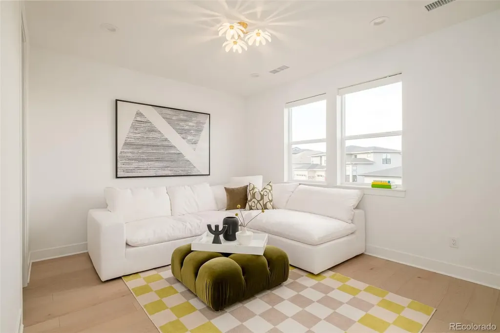 1158 Brotherton Point Castle Rock CO 80104