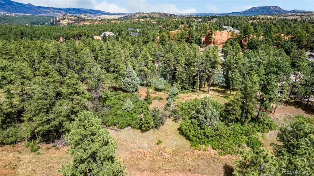 8160 Bannock Drive Larkspur CO 80118