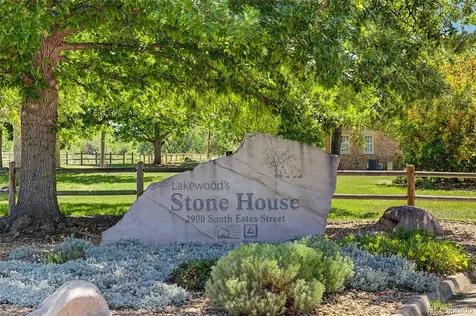 8952 W Dartmouth Place Lakewood CO 80227