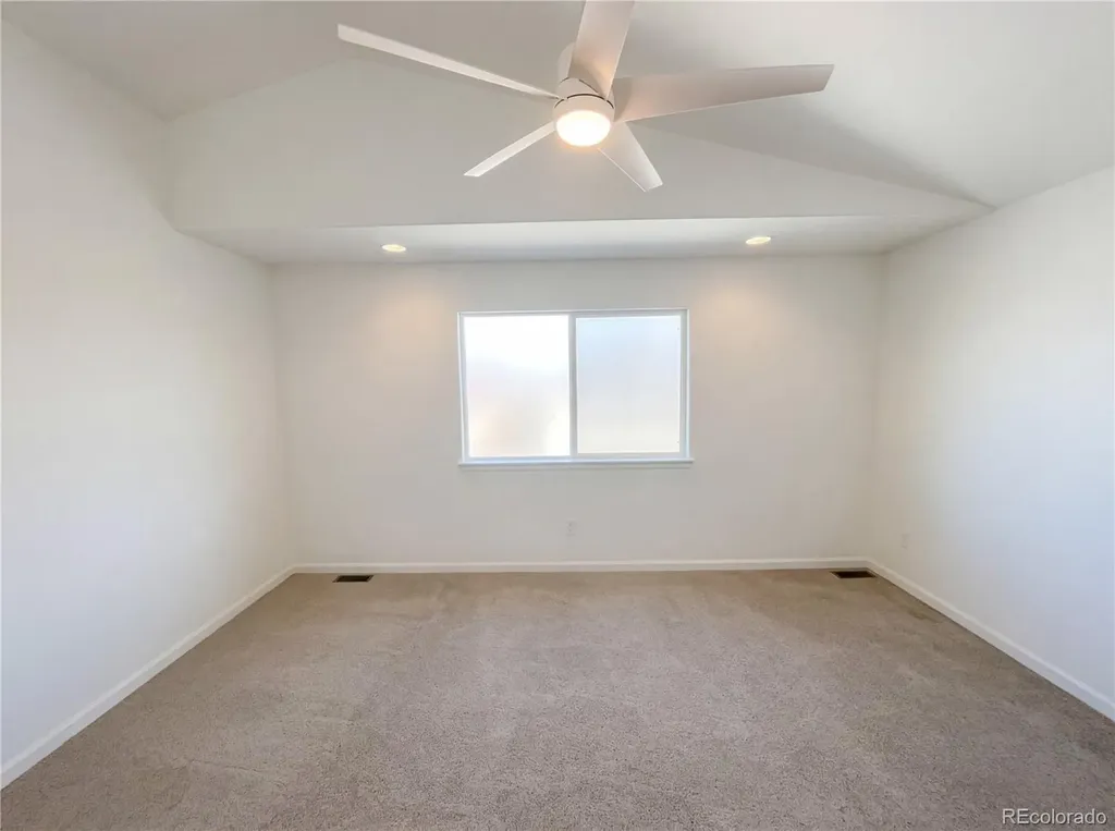 9686 Fairwood Street Littleton CO 80125