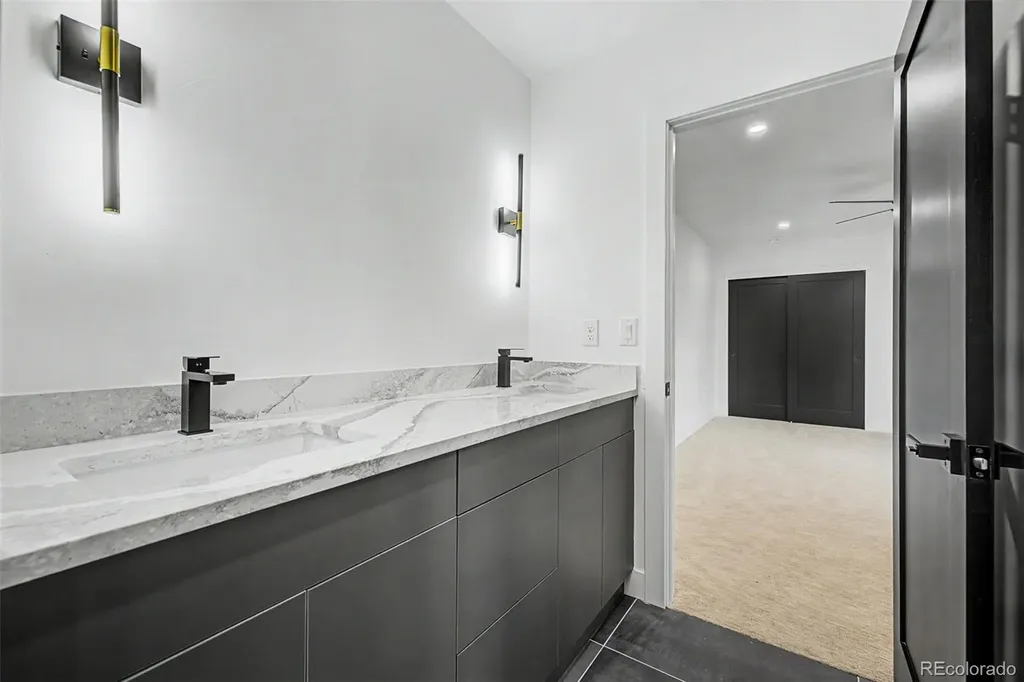 2710 S Gilpin Street Denver CO 80210