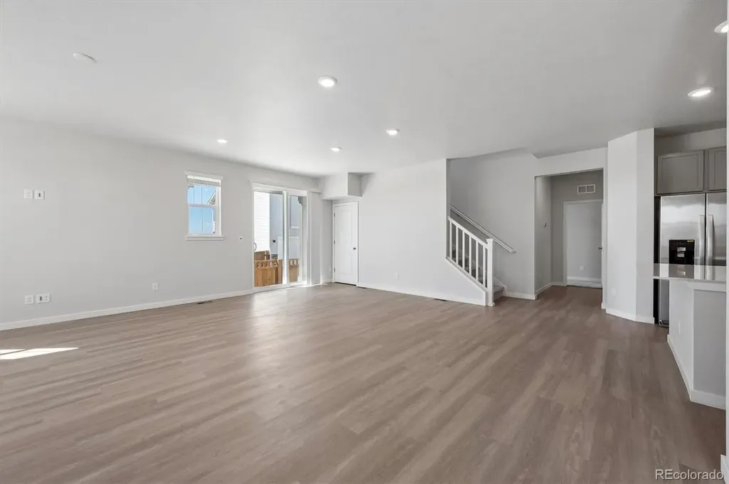 4709 N Valdai Court Aurora CO 80019