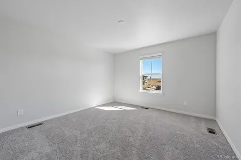 4709 N Valdai Court Aurora CO 80019