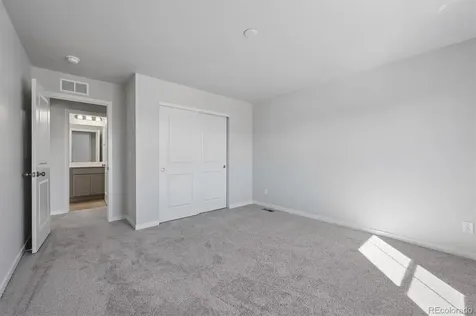 4709 N Valdai Court Aurora CO 80019