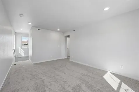 4709 N Valdai Court Aurora CO 80019