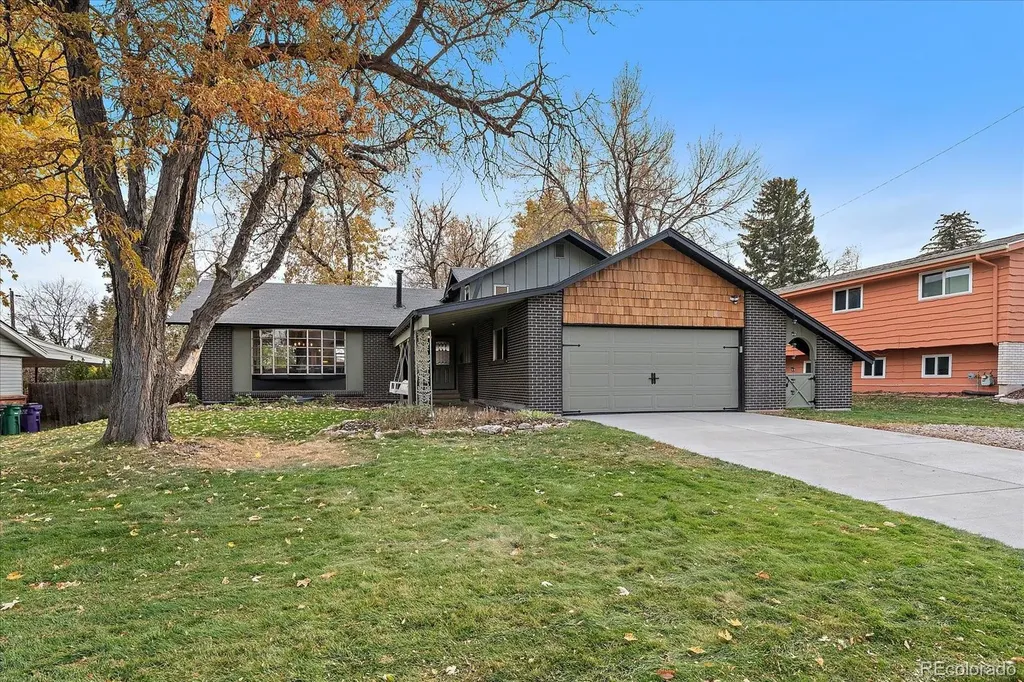 3272 S Wabash Court Denver CO 80231