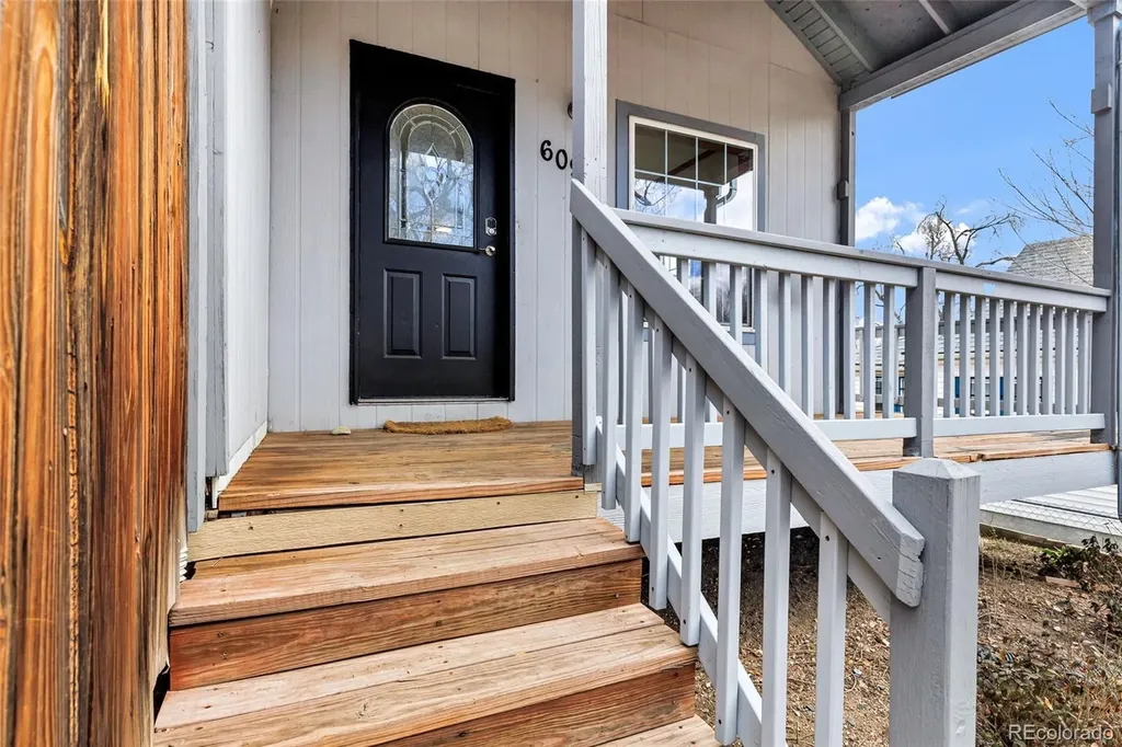 609 N Spruce Street Colorado Springs CO 80905