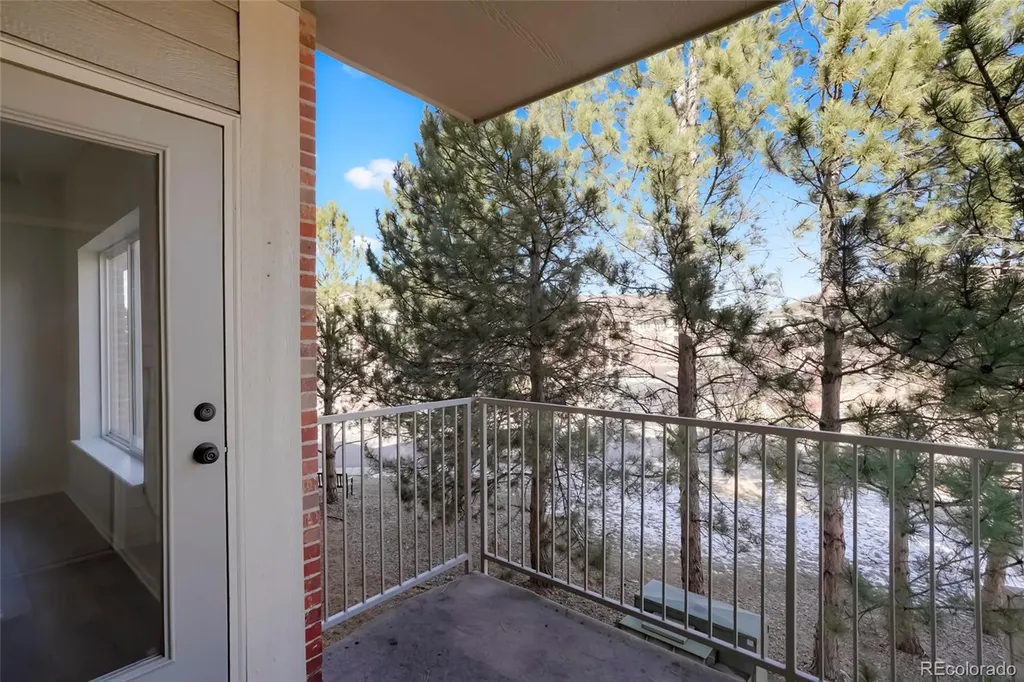2895 W Riverwalk Circle Littleton CO 80123