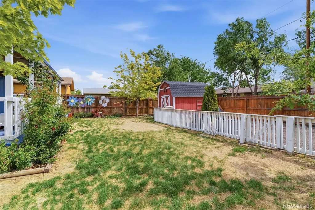 110 Dahlia Street Hudson CO 80642
