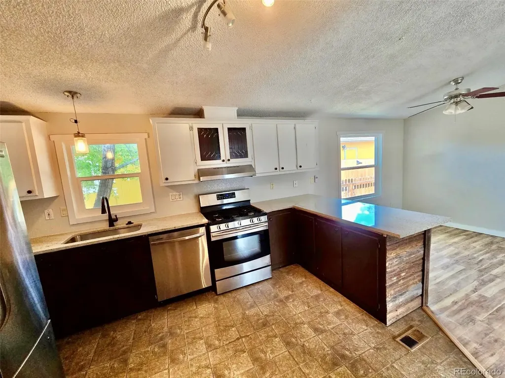 110 Dahlia Street Hudson CO 80642