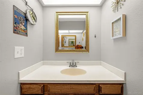 11966 E Maple Avenue Aurora CO 80012