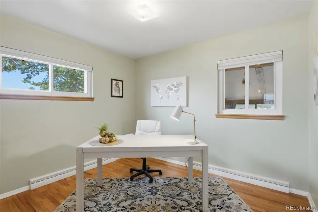 992 S Simms Street Denver CO 80228