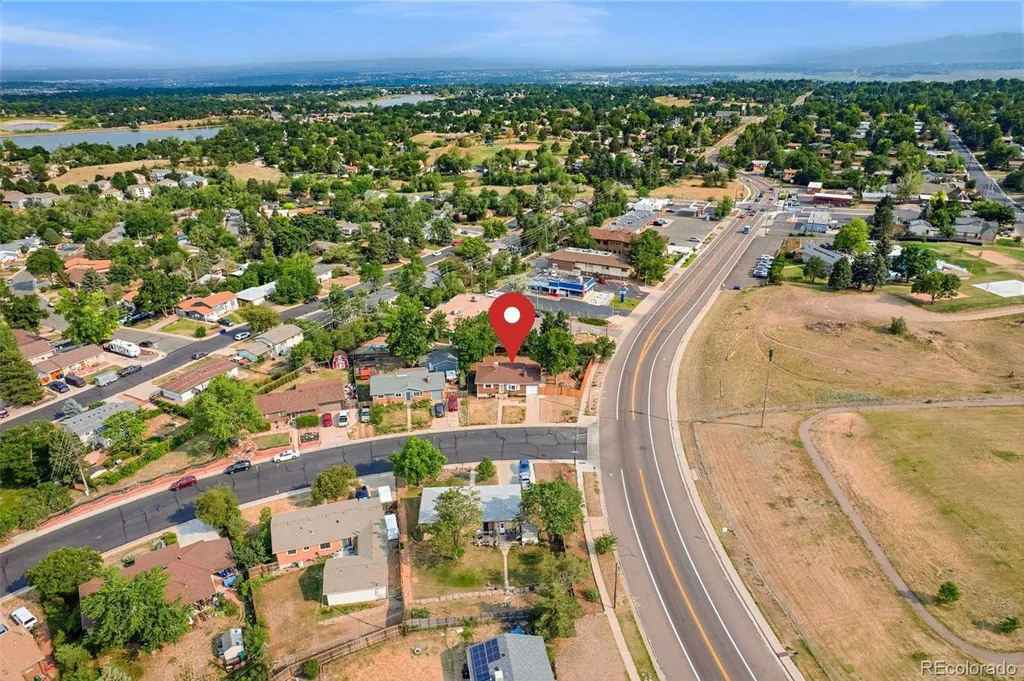 992 S Simms Street Denver CO 80228