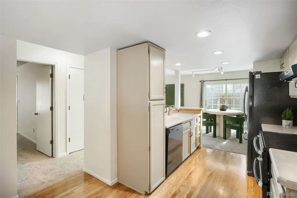 11821 E Cornell Circle Aurora CO 80014