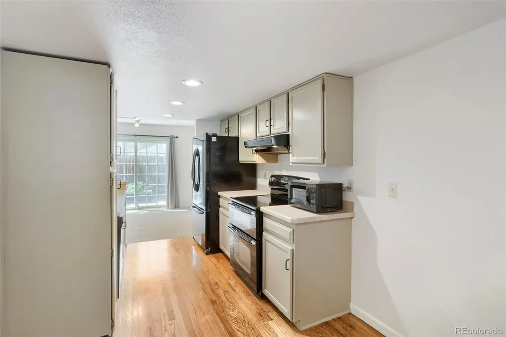 11821 E Cornell Circle Aurora CO 80014