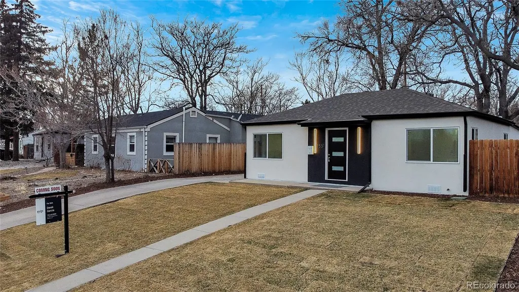 1551 W Hoye Place Denver CO 80223