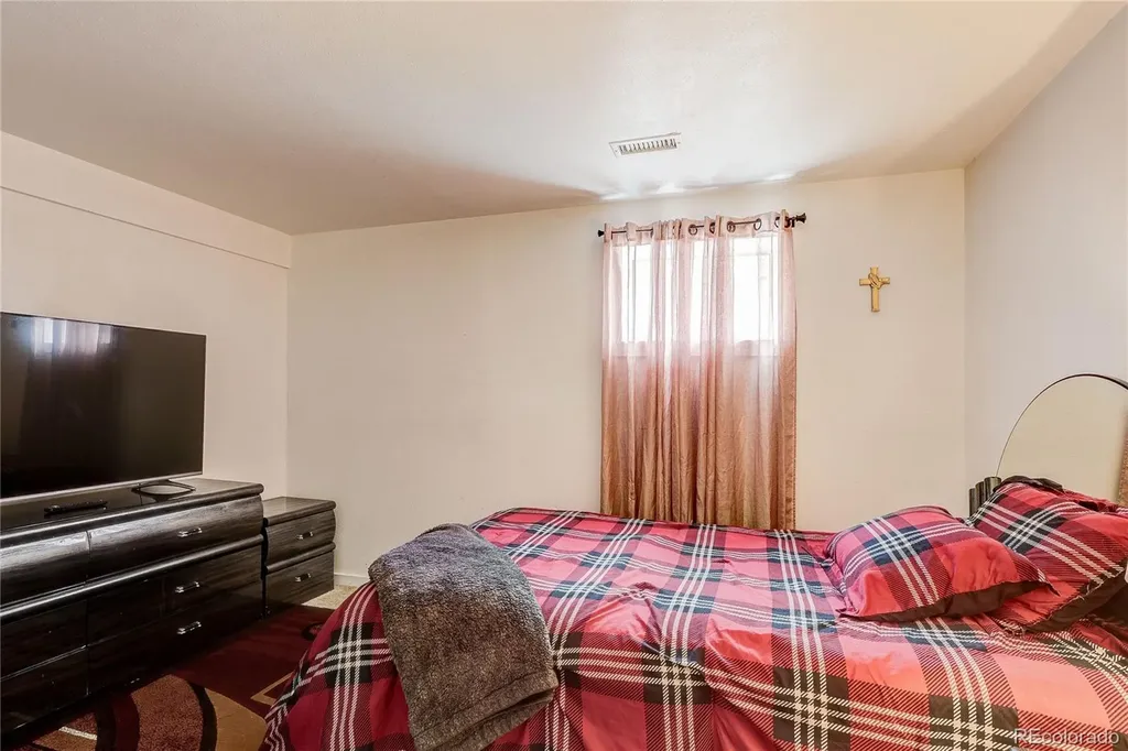 13142 E Louisiana Avenue Aurora CO 80012