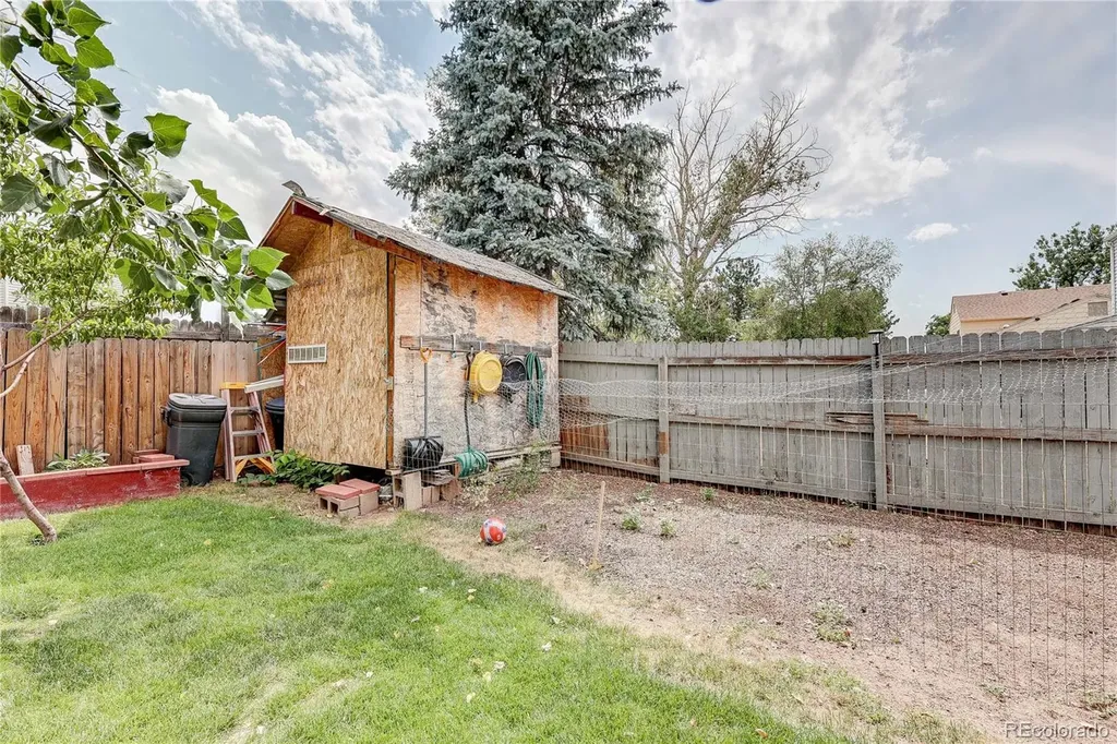 13142 E Louisiana Avenue Aurora CO 80012