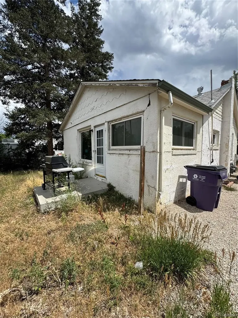 4921 W Tennessee Avenue Denver CO 80219