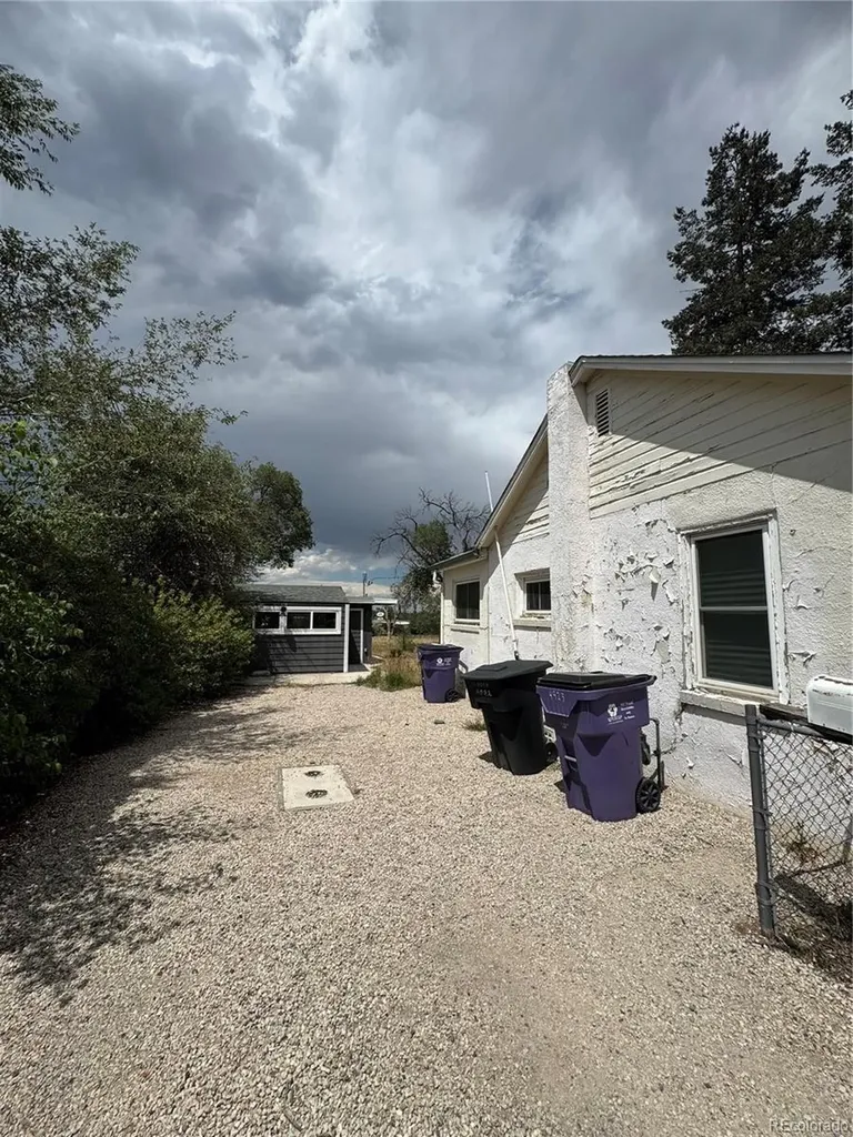 4921 W Tennessee Avenue Denver CO 80219