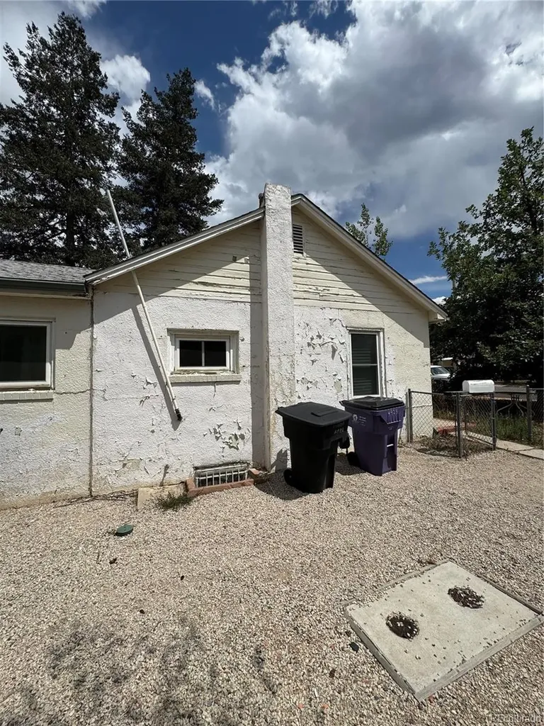4921 W Tennessee Avenue Denver CO 80219
