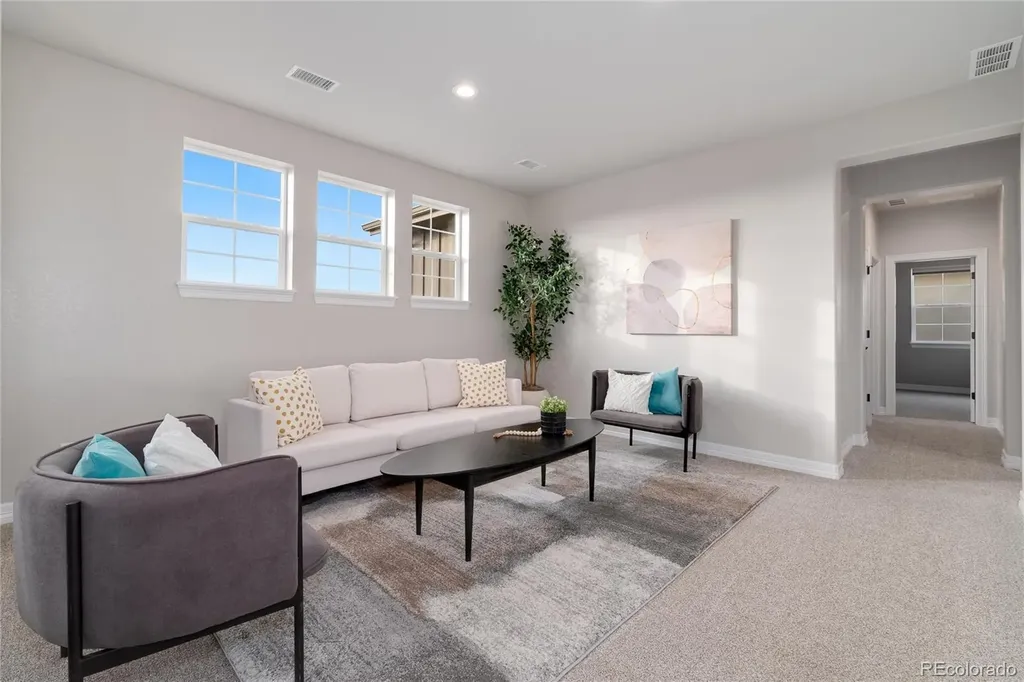 27500 E Lakeview Drive Aurora CO 80016