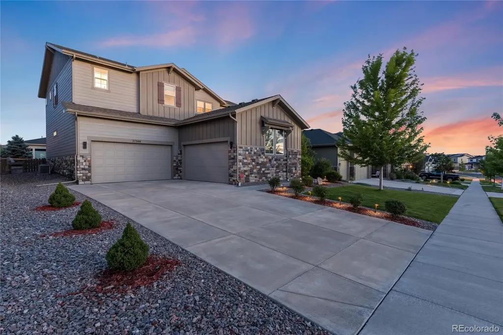 27500 E Lakeview Drive Aurora CO 80016