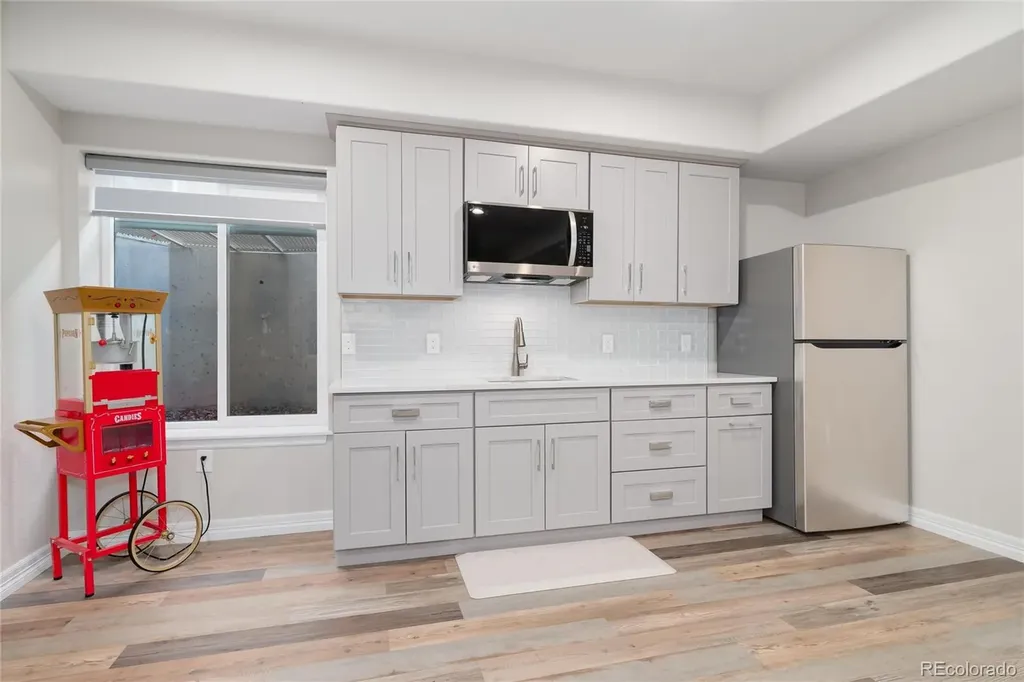 27500 E Lakeview Drive Aurora CO 80016