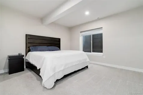 27500 E Lakeview Drive Aurora CO 80016